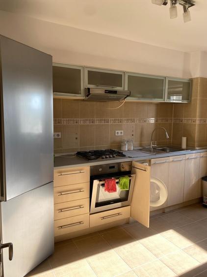 Apartament cu 2 camere decomandat, mobilat în Cug