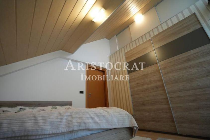 Casă cu 5 camere cu Teren 450 Mp în Corbeanca