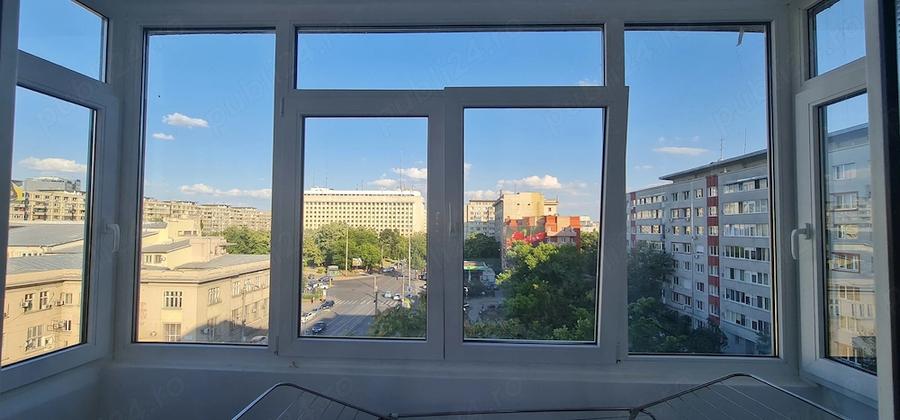 Apartament cu 3 camere semidecomandat în Gara de Nord