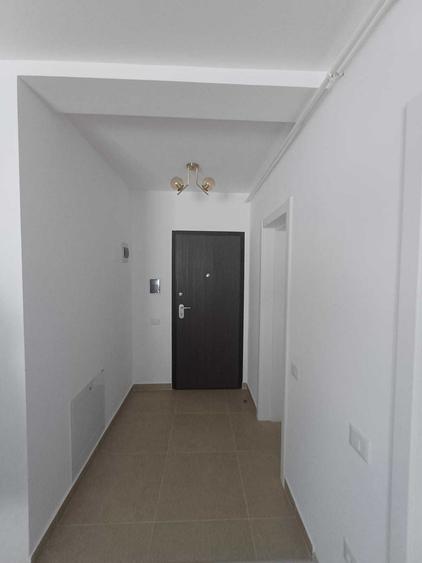 Garsonieră decomandată în Cristian
