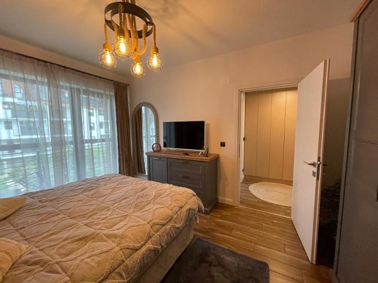 Apartament cu 2 camere semidecomandat în Furnica