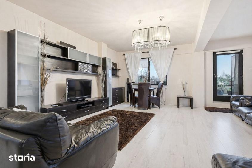 Apartament cu 3 camere decomandat, mobilat în Centru Civic
