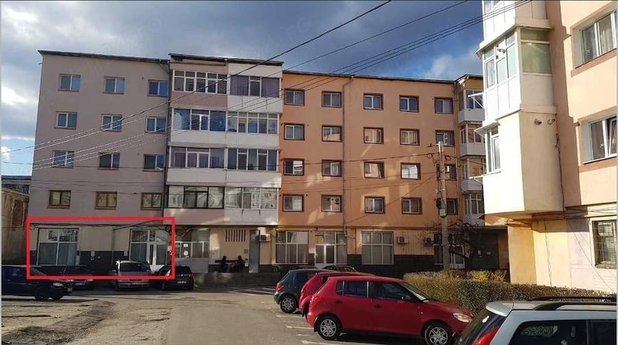 Spațiu comercial, de 49 mp, în Central
