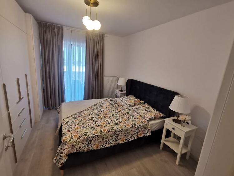 Apartament cu 2 camere decomandat, mobilat în Industriilor
