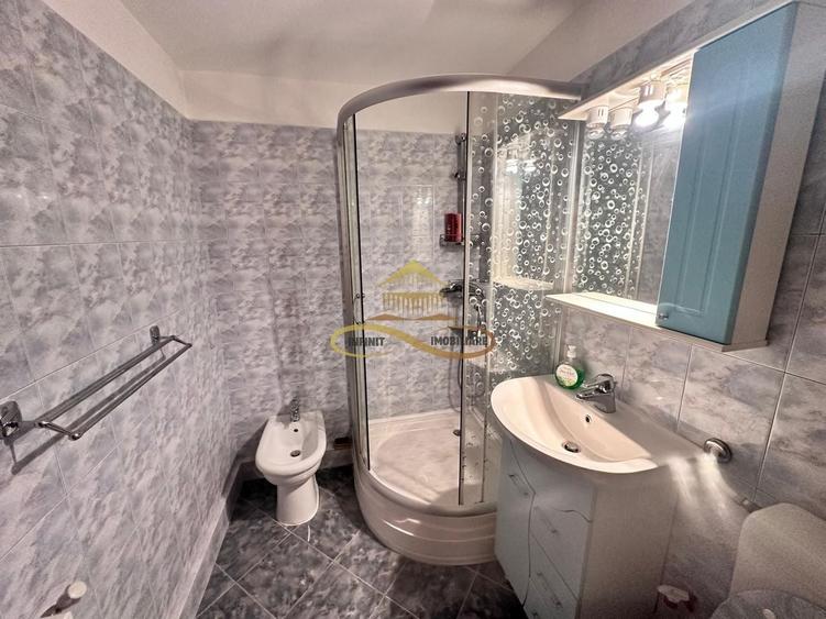 De vanzare apartament 2 camere decomandate Nord Bacau - 10
