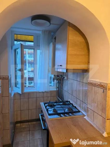 Apartament cu 3 camere decomandat în Ultracentral