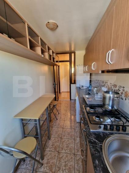 Apartament cu 2 camere decomandat, mobilat în Beclean