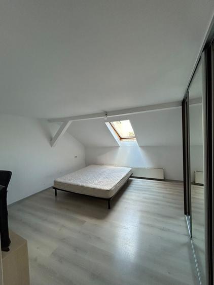 Apartament cu 3 camere decomandat în Dosu Bricii
