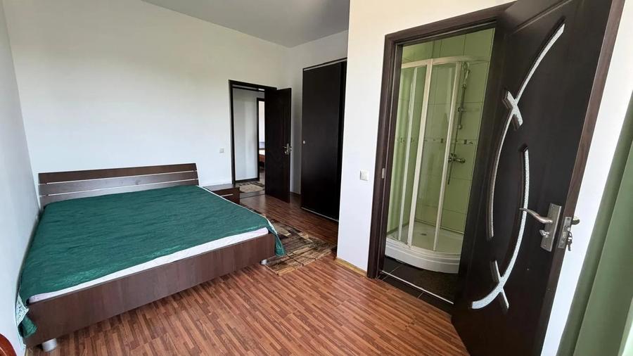 Casă individuală cu 2 camere decomandat cu Teren 418 Mp în Dorobanți