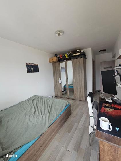 Apartament cu 3 camere în Calea București