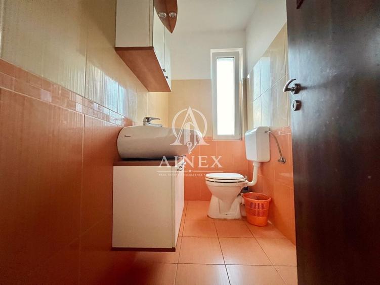 Casă individuală cu 4 camere cu Canalizare în Moșnița Nouă
