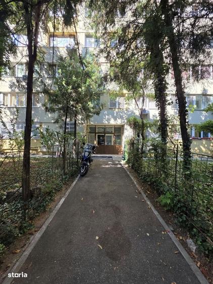 Apartament cu 3 camere în Obor