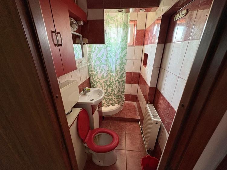Apartament cu 2 camere semidecomandat în Central