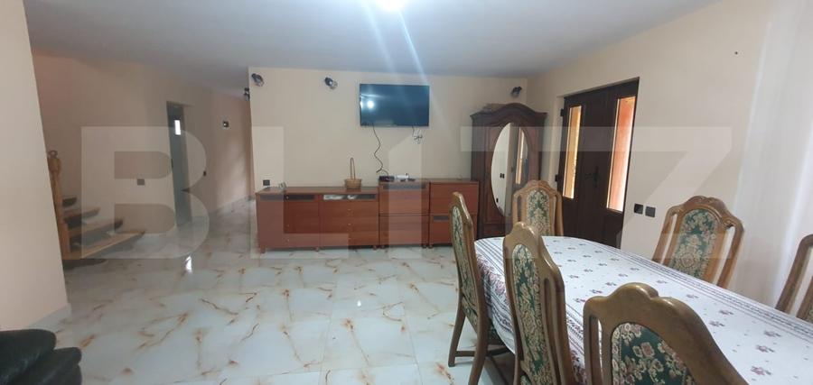 Casă individuală cu 8 camere cu Teren 5955 Mp în Vatra Dornei
