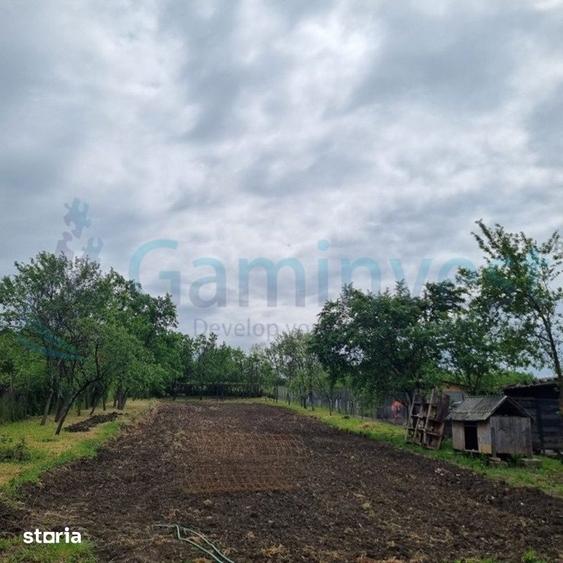 Casă cu 5 camere cu Teren 1611 Mp în Răbăgani