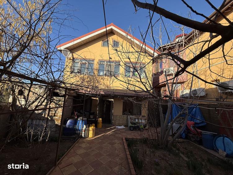 Casă cu 3 camere cu Canalizare în Kamsas