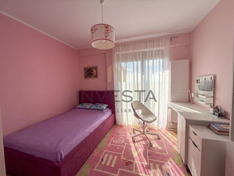 Apartament cu 4 camere semidecomandat, mobilat în Bună Ziua