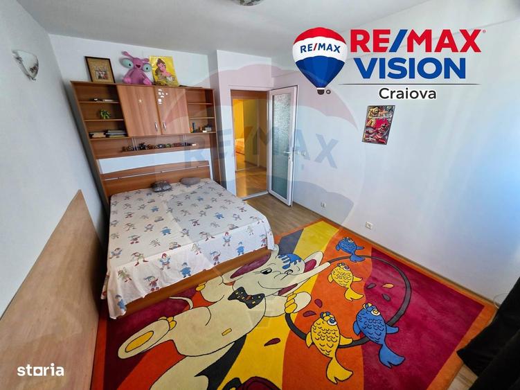 Apartament cu 4 camere, mobilat în Ultracentral