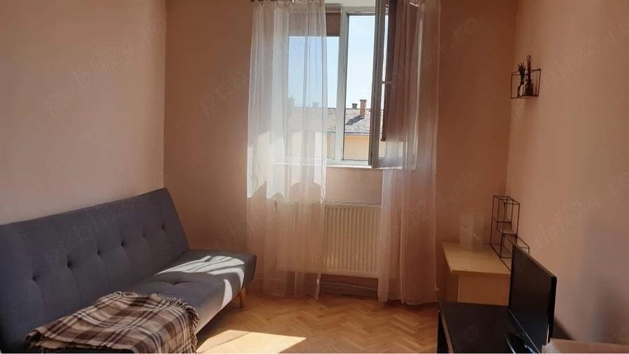 Apartament cu 2 camere decomandat în Central