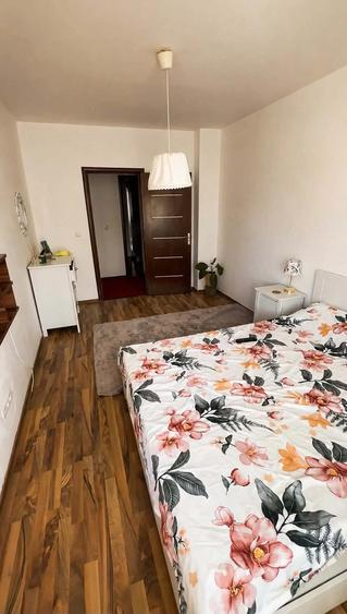 Apartament cu 3 camere decomandat în Sânpetru