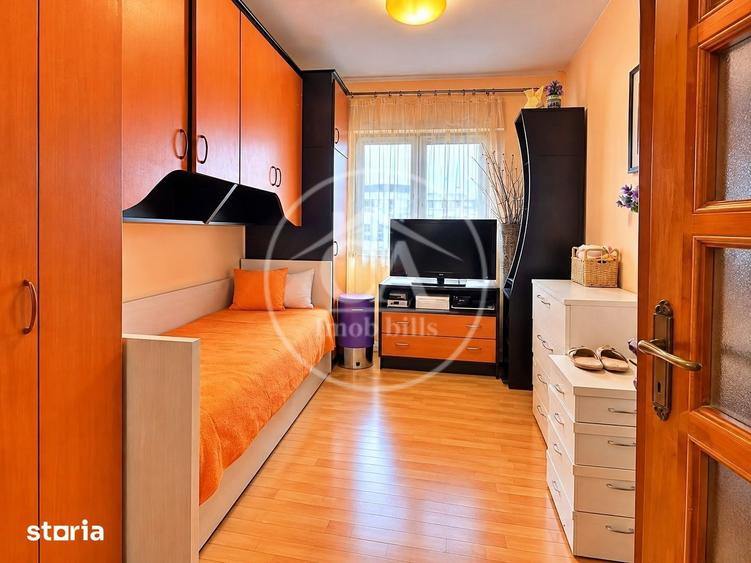 Apartament cu 3 camere decomandat în Sântandrei