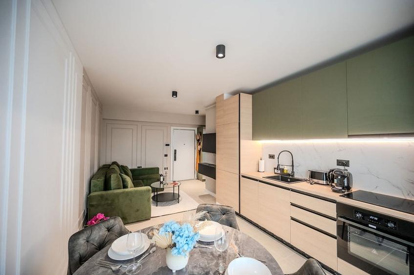 Apartament cu 2 camere decomandat în Mamaia-Sat