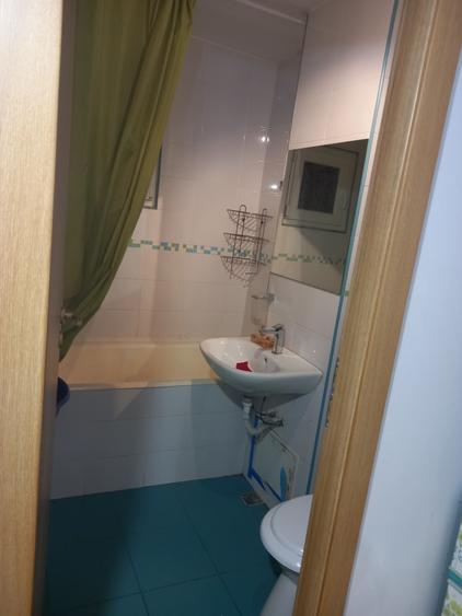 Apartament cu 2 camere semidecomandat în Titan