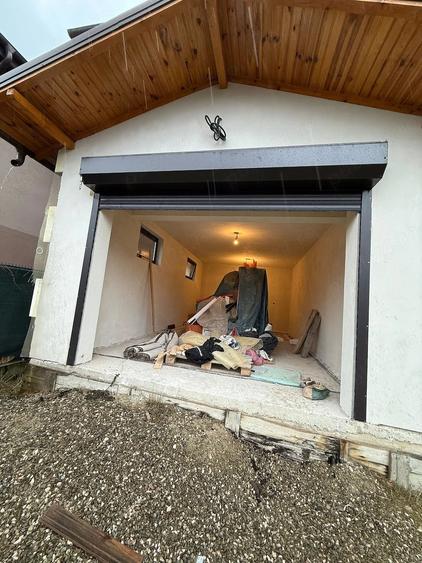 Casă cu Teren 670 Mp în Bucov