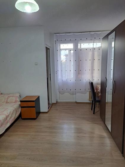 De inchiriat garsoniera pentru o singura fata (studenta) - 6