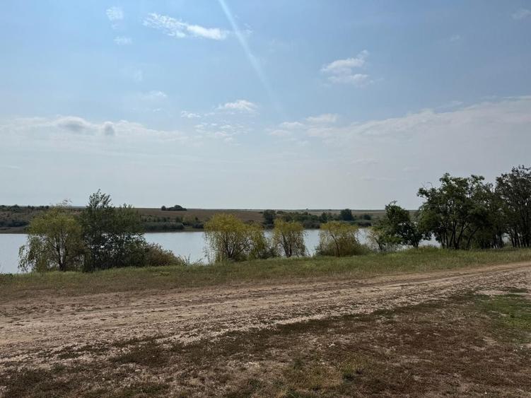 Teren Construcții intravilan de 1203 mp, în Miersig