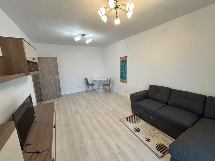 Apartament cu 2 camere decomandat, mobilat în Albert