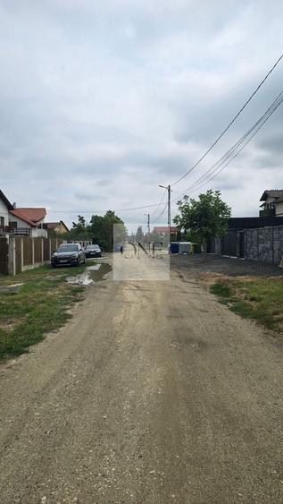 Teren Construcții intravilan de 744 mp, în Sud