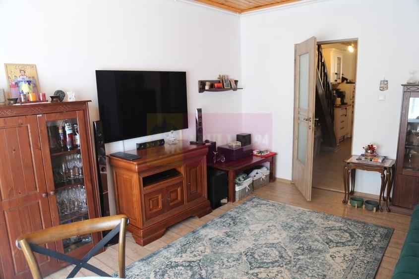 Apartament cu 4 camere de vanzare in Busteni - 5