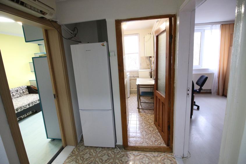 Apartament 2 camere Micro 19, bld-ul Otelarilor, etajul 2, mobilat utilat - 1