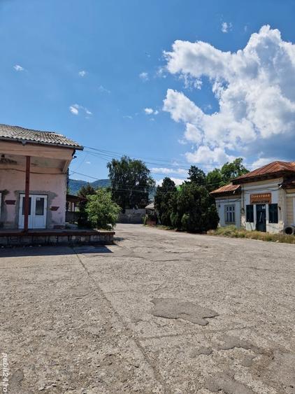 Inchiriez teren si birou pretabil parc vanzari auto zona Galeria Mall (.sediul.SPCRPCIV NT) - 2