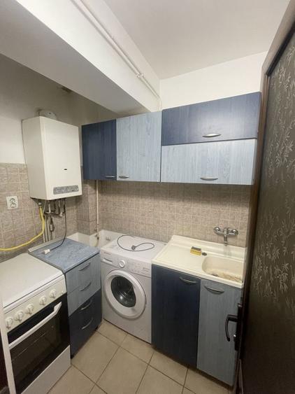 Inchiriez garsoniera langa policlinica nicolina - 3