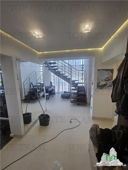 Penthouse de Lux cu vedere pe lacul tei - 10