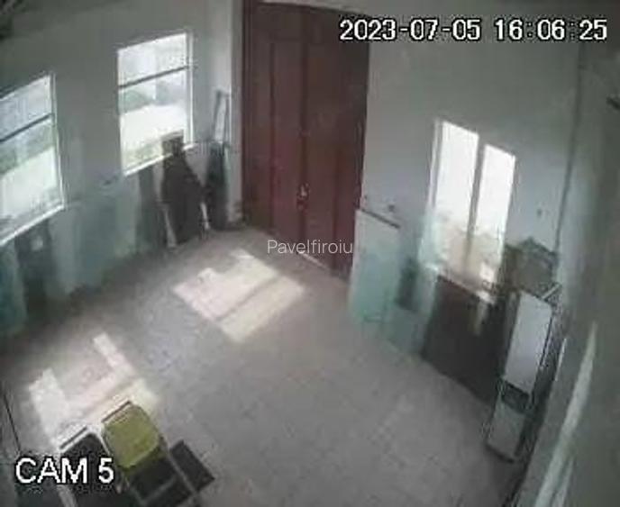 Hala Modernizata - Vanzare sau Inchiriere Zona Zanzibar - Piscina RGL, Filia?i Hala Modernizata - Vanzare sau Inchiriere Zona Zanzibar - Piscina RGL, Filia?i