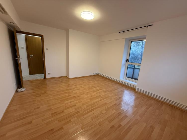 Vanzare 3 camere 85 mp, centrala termica Parcul Tineretului - Calea Vacaresti - 3