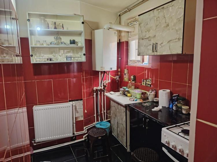 Apartament 2 camere, 60 mp, centrală proprie, vilă - 5