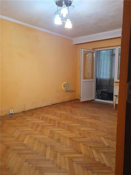 Vanzare apartament 3 camere Popa Sapca - 2