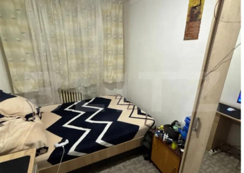 Apartament 3 camere, 55 mp, zona Vest - 9 mai - 8