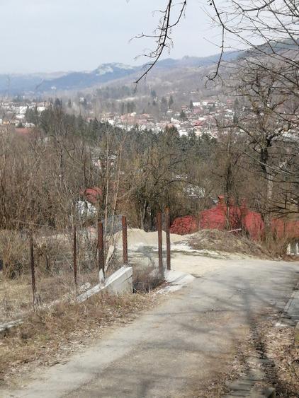 Vanzare teren central Slanic - 4