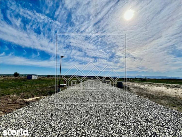 Teren de vanzare - Intravilan, 600 mp, cu utilitati - Sura Mica - 3