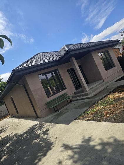 Vand casa noua Str Decebal nr 7 - 7