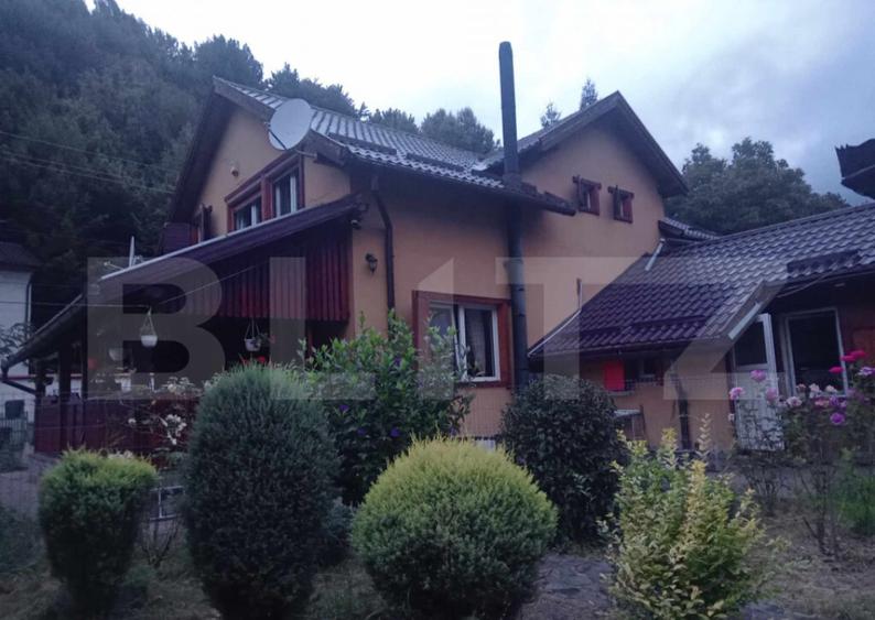 Casa ideala pentru locuit, relaxare sau investi?ie turist - 1