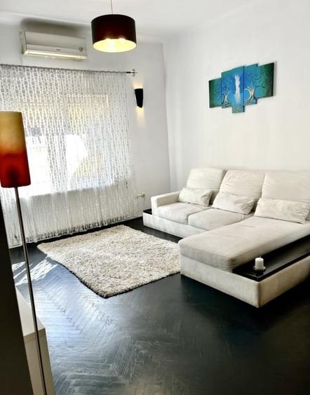 Apartament de 2 camere in vila, parcare inclusa - Parcul Carol - 1