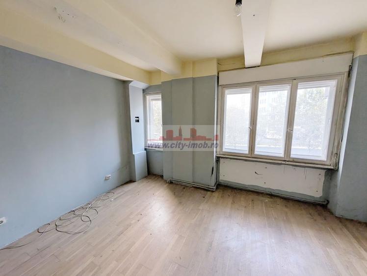 INCHIRIERE Spatiu Comercial Unrii, /Universitate Bis. Sf. Gheorghe Nou - 10