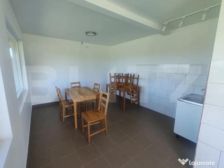 Casu?a tip foi?or, 30 mp, pe un teren de 3.000 mp, veder - 1