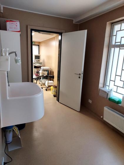 SPATIU COMERCIAL-CLINICA MEDICALA-490 MP,3 INTRARI,IDEAL INVESTITIE,1450000 EURO - 8